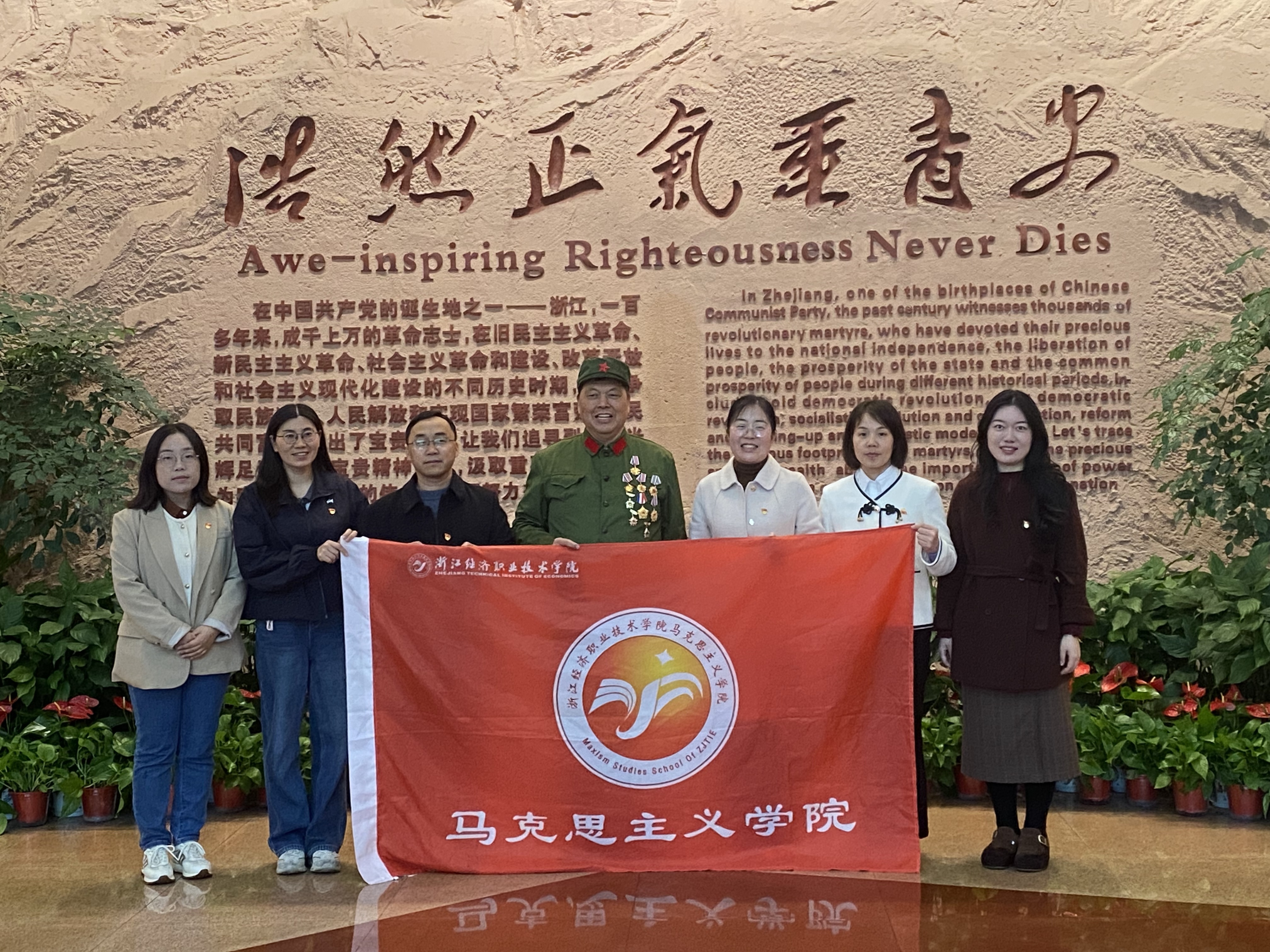 微信图片_20260403142204_439_400.jpg 微信图片_20260403142204_439_400.jpg