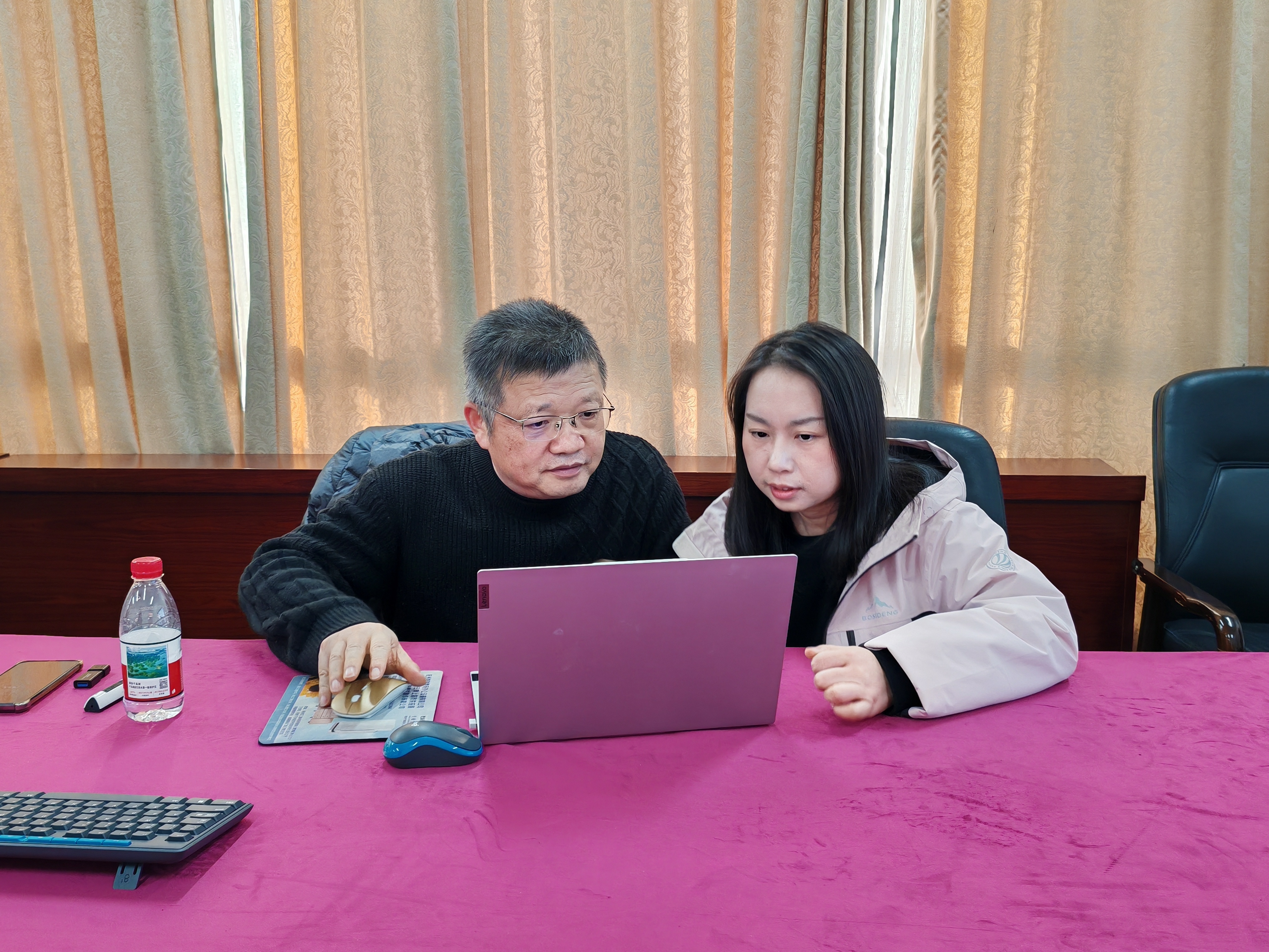 4图四.jpg 4图四.jpg