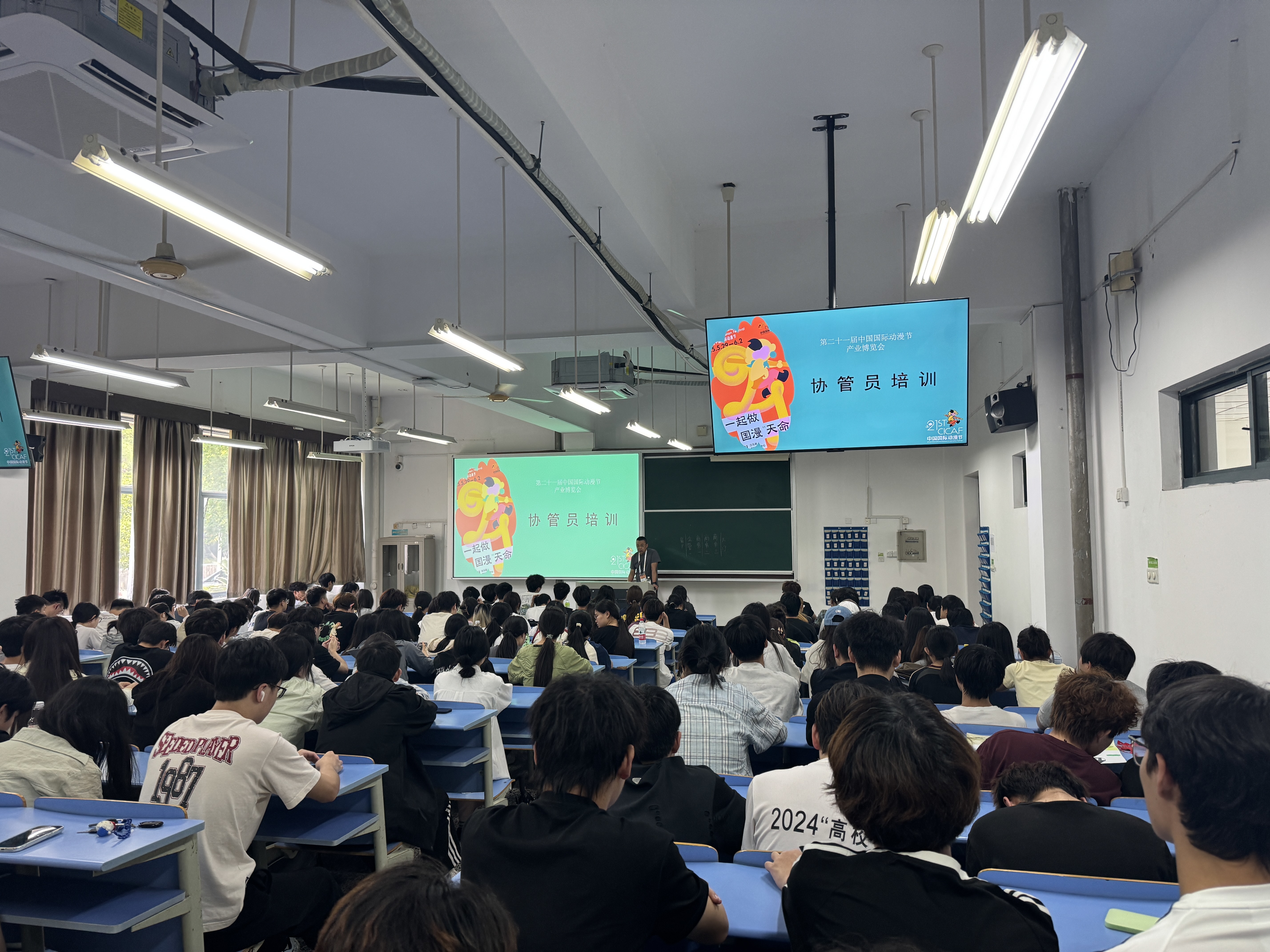 fbe14e0a5c15110a9fd958966630e997.jpg
