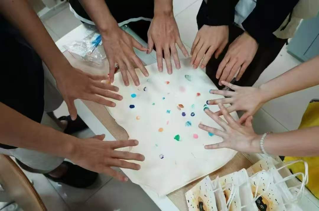 1.jpg 1.jpg