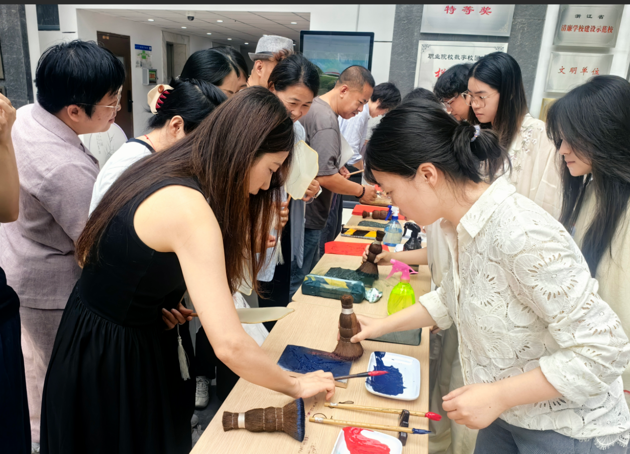 图片2.png 图片2.png