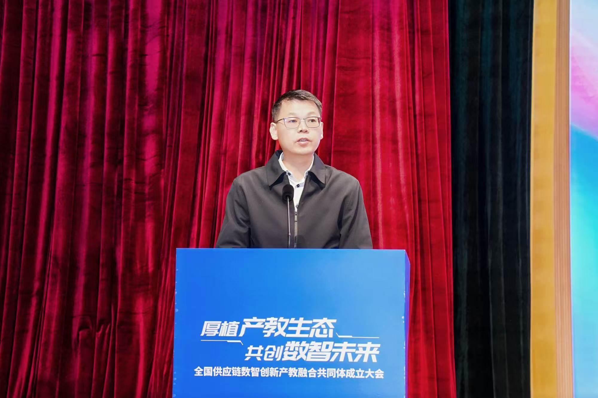 吴吉义.jpg 吴吉义.jpg