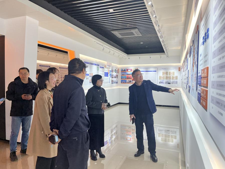 图片2.png 图片2.png