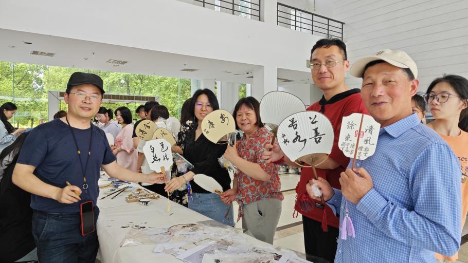 图片2.jpg 图片2.jpg