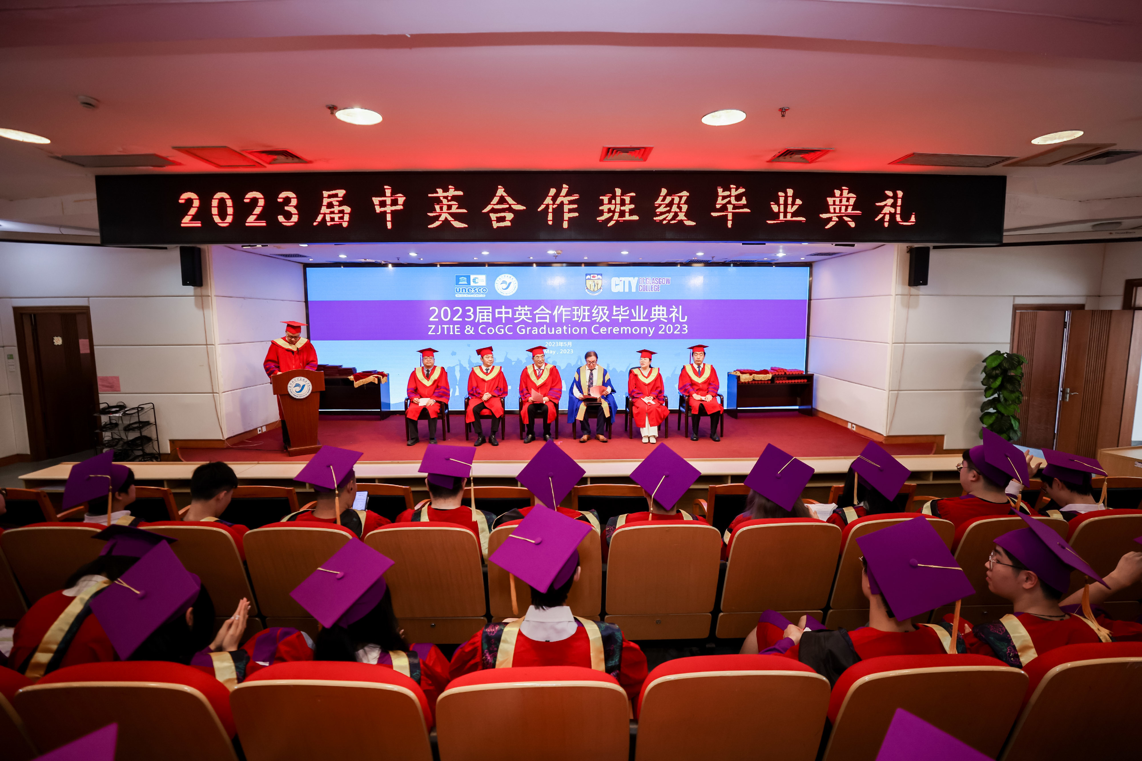 4D0A1273.jpg